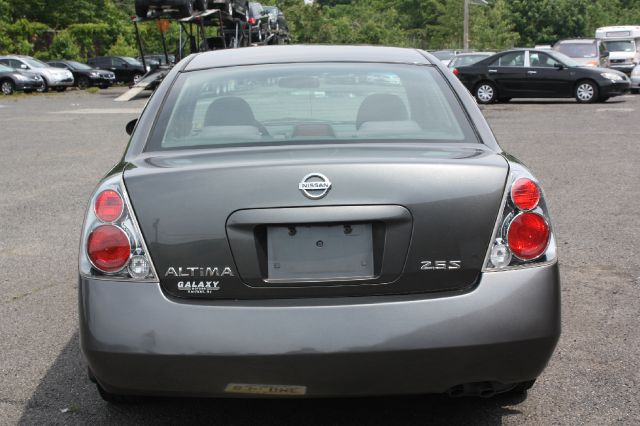 Nissan Altima 2005 photo 22