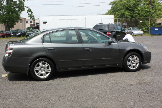 Nissan Altima 2005 photo 23