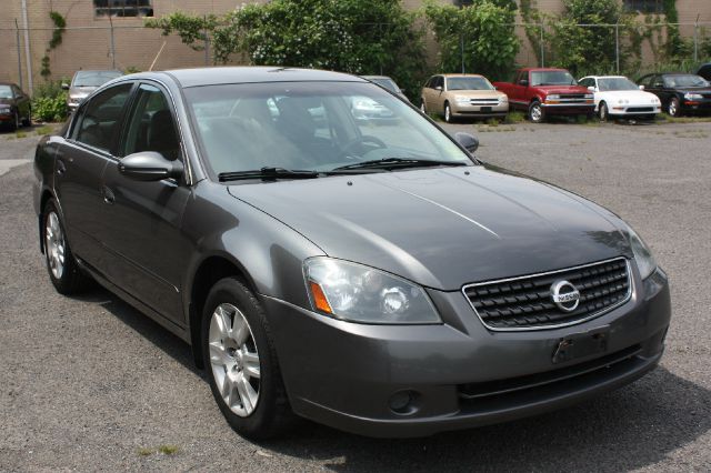 Nissan Altima 2005 photo 25