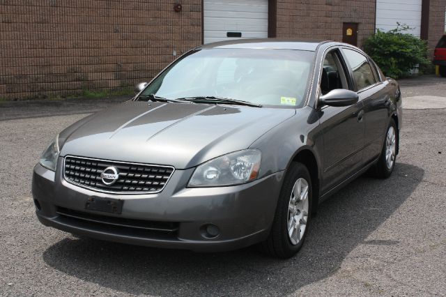 Nissan Altima 2005 photo 9