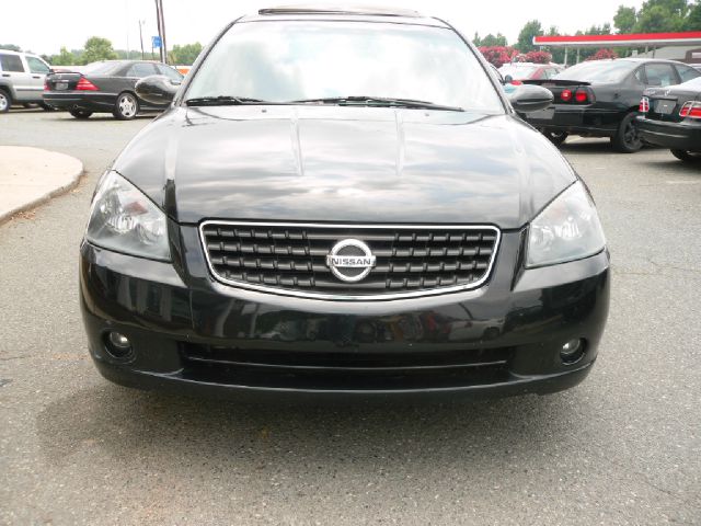 Nissan Altima 2005 photo 4