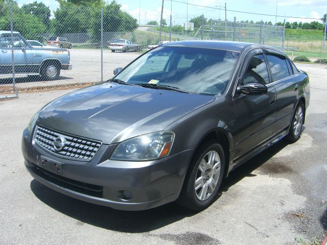 Nissan Altima 2005 photo 3