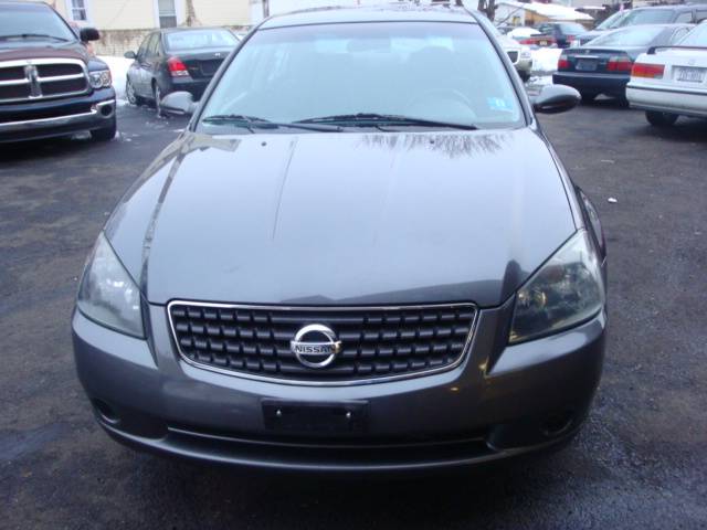 Nissan Altima 2005 photo 1