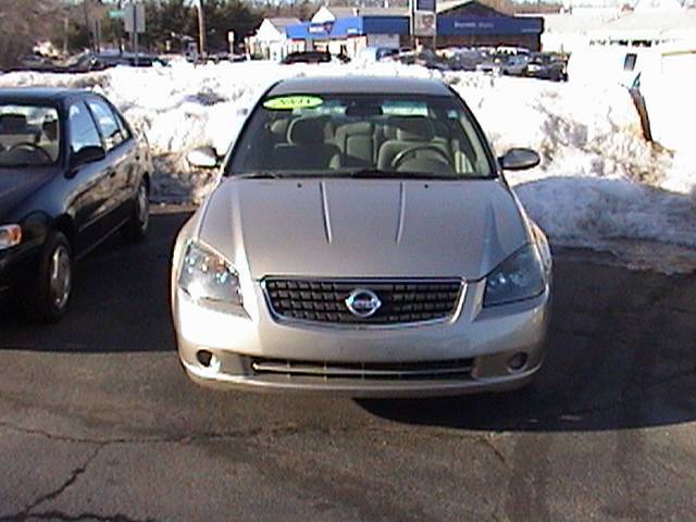 Nissan Altima 2005 photo 1