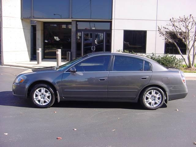 Nissan Altima 2005 photo 3