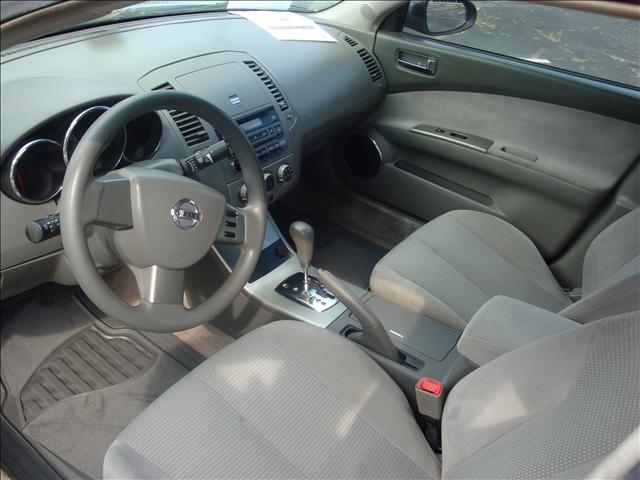 Nissan Altima 2005 photo 3