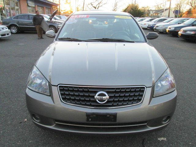 Nissan Altima 2005 photo 3