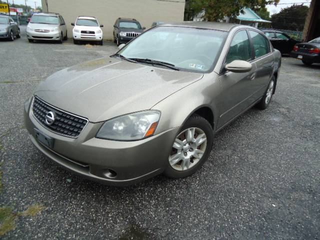 Nissan Altima XR Sedan