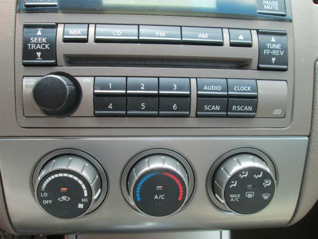 Nissan Altima 2005 photo 1