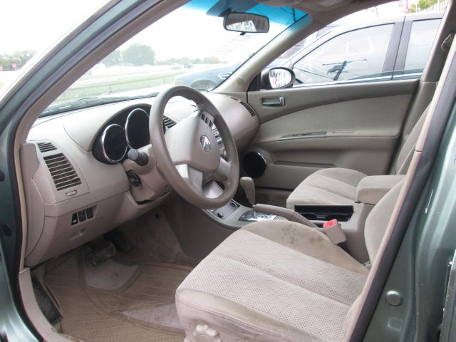 Nissan Altima Unknown Sedan