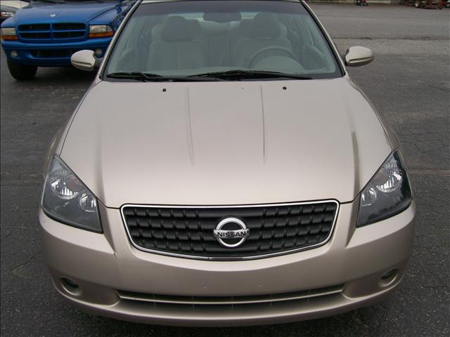 Nissan Altima 2005 photo 3