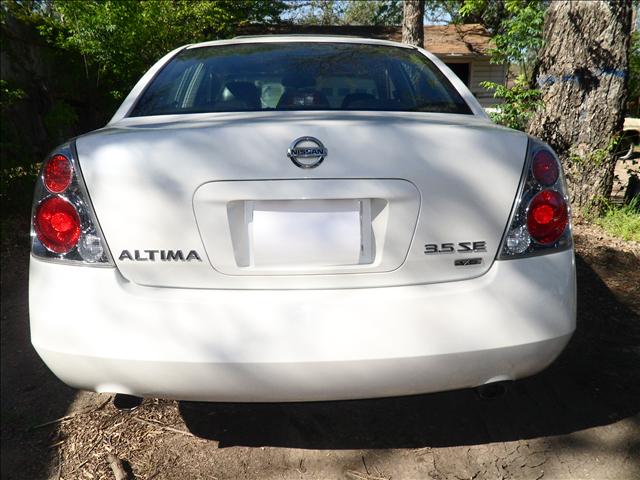 Nissan Altima 2005 photo 4