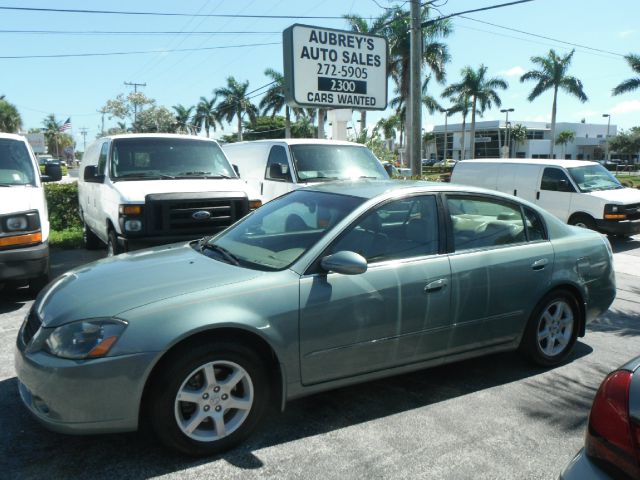 Nissan Altima 2005 photo 1