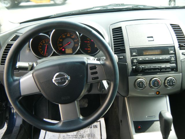 Nissan Altima 2005 photo 2