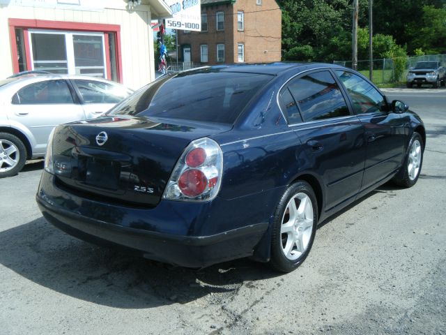 Nissan Altima 2005 photo 3