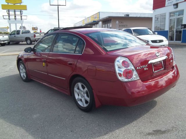 Nissan Altima 2005 photo 4