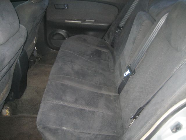 Nissan Altima 2005 photo 2