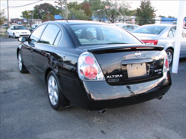 Nissan Altima 2005 photo 3