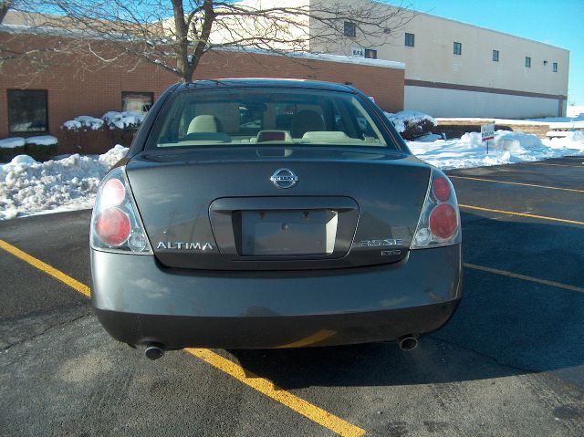 Nissan Altima 2005 photo 3