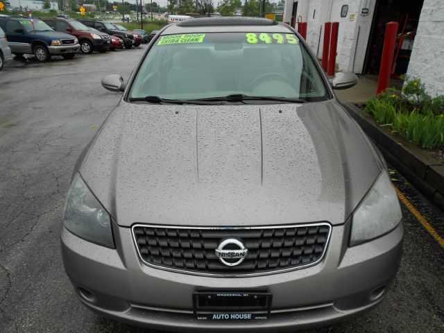 Nissan Altima 2005 photo 3