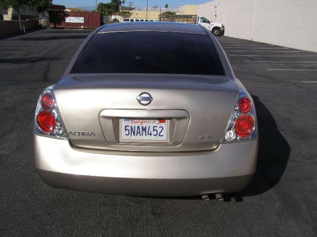 Nissan Altima 2005 photo 3