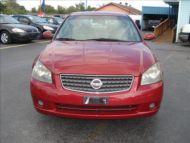 Nissan Altima 2005 photo 4