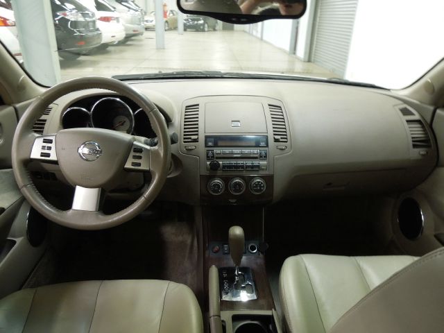 Nissan Altima 2005 photo 1