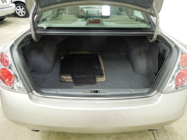 Nissan Altima 2005 photo 10