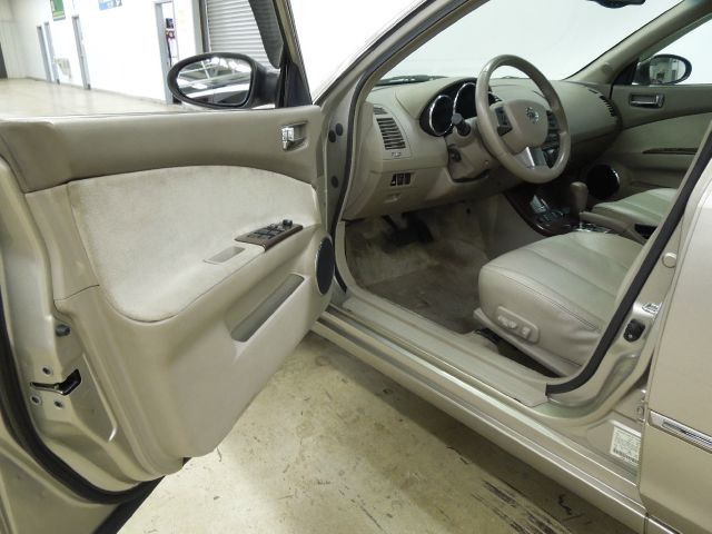 Nissan Altima 2005 photo 27