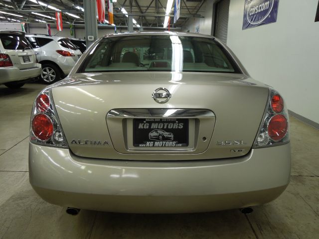 Nissan Altima 2005 photo 9