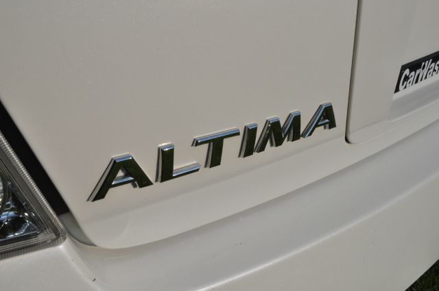 Nissan Altima 2005 photo 11