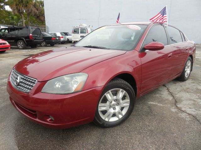 Nissan Altima 2005 photo 4