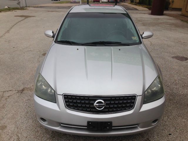 Nissan Altima 2005 photo 3