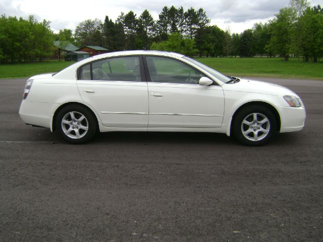 Nissan Altima 2005 photo 14