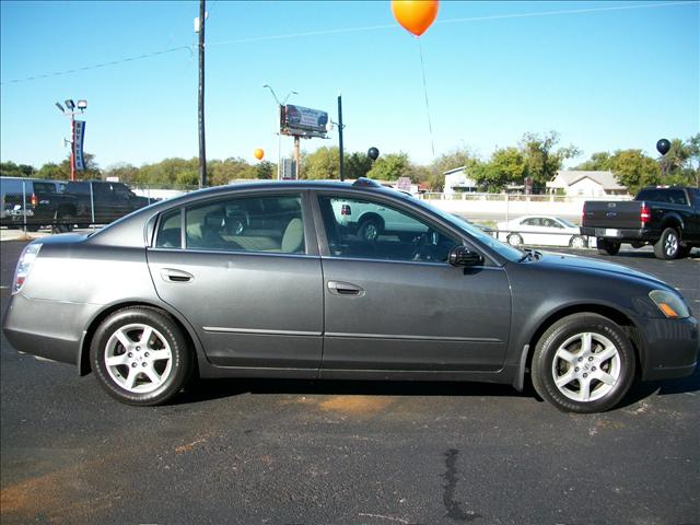 Nissan Altima 2005 photo 3