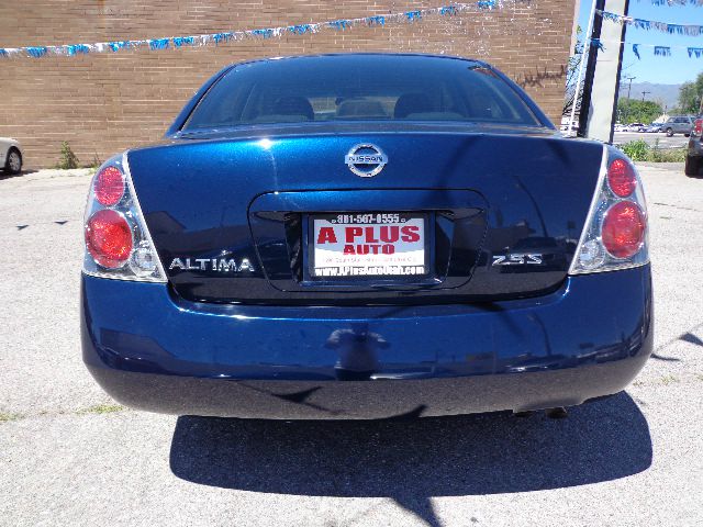 Nissan Altima 2005 photo 4