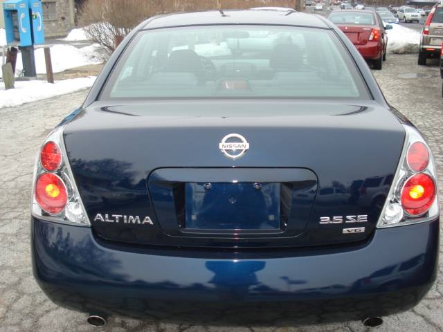 Nissan Altima 2005 photo 3