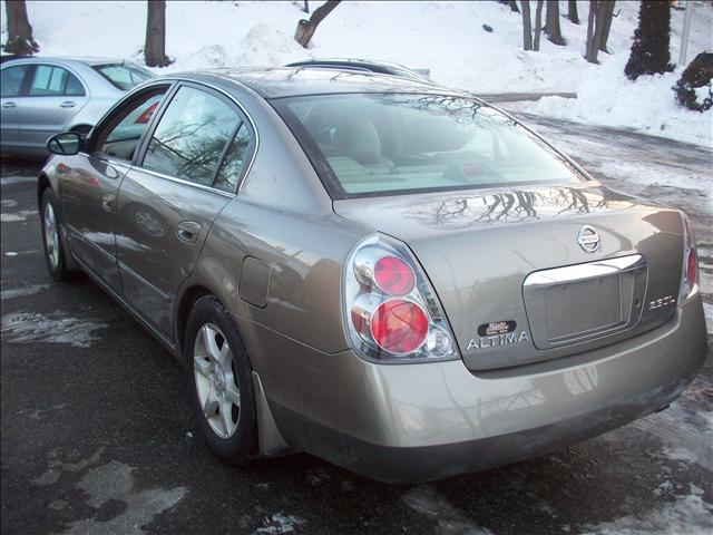 Nissan Altima 2005 photo 3