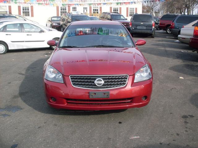 Nissan Altima 2005 photo 1