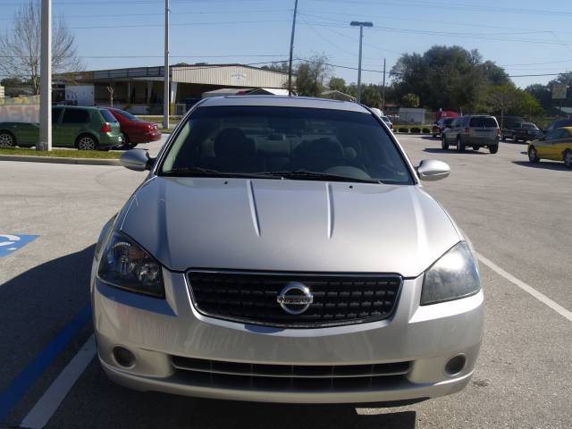 Nissan Altima 2005 photo 4