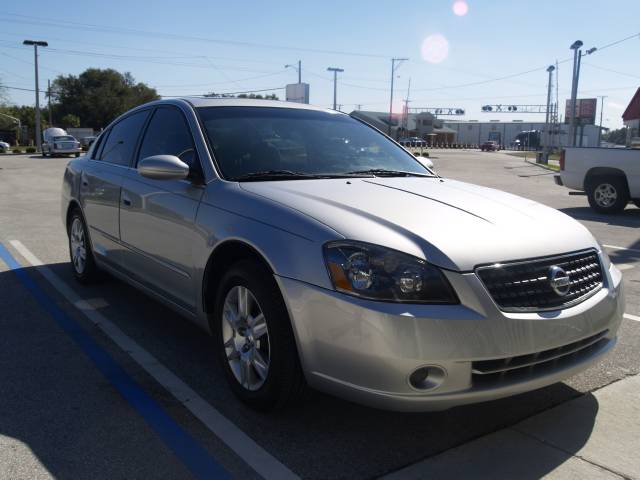 Nissan Altima 2005 photo 5