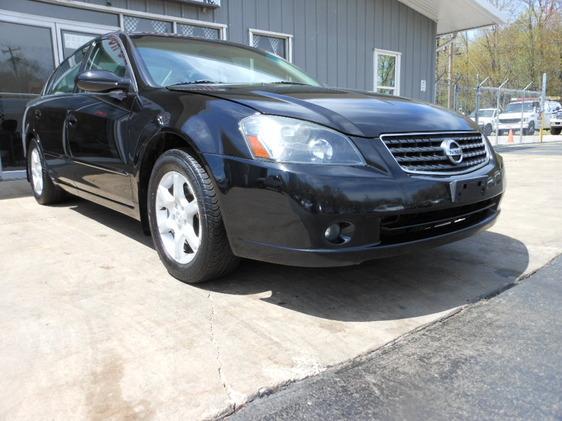 Nissan Altima 2005 photo 3