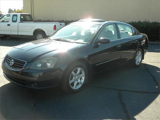 Nissan Altima 2005 photo 1