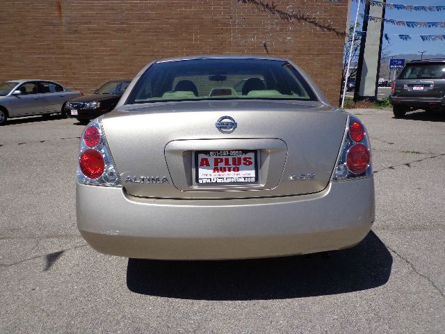 Nissan Altima 2005 photo 1