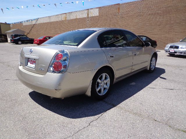 Nissan Altima 2005 photo 16