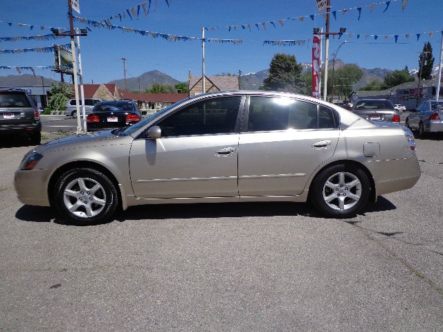 Nissan Altima 2005 photo 17