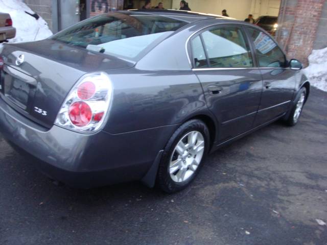 Nissan Altima 2005 photo 3