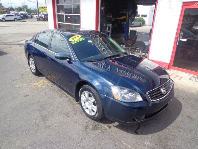 Nissan Altima 2005 photo 4