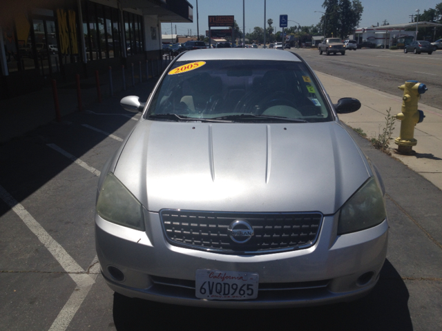 Nissan Altima 2005 photo 3