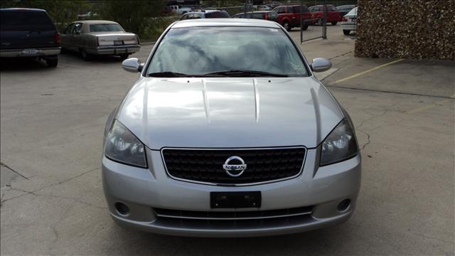 Nissan Altima 2005 photo 1